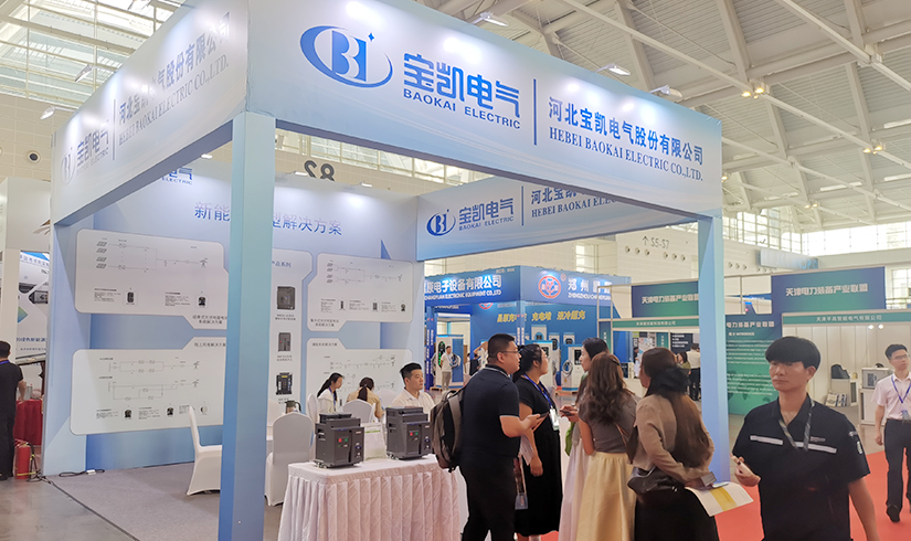 暴击行业天花板！jinnianhui今年会电气硬核技术亮相天津清洁能源展，引央视记者及能源产业巨头现场“挖宝”